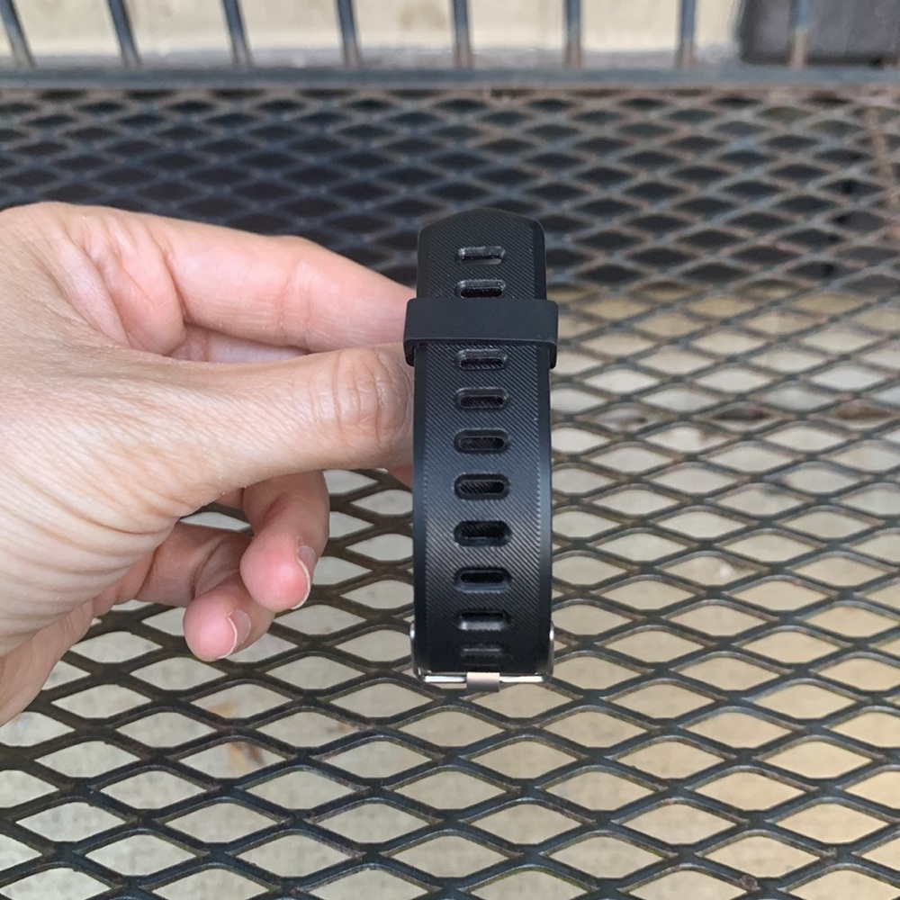 Fitbit - Picture 4 of 15